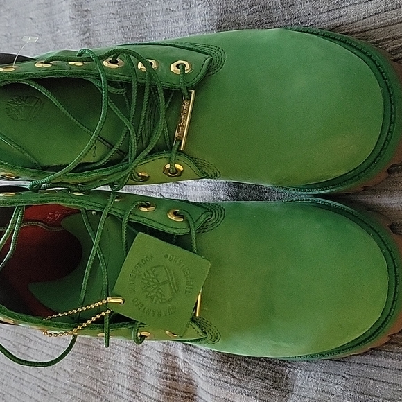 Boots - Picture 5 of 5